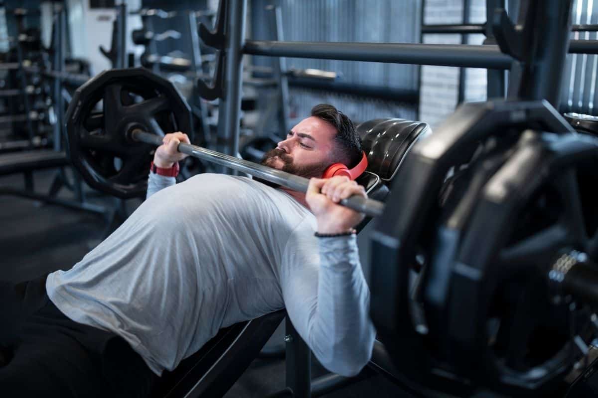 Upper Chest Workout: 12 Best Exercises & 5 Routines Barbell Upper Chest Workouts