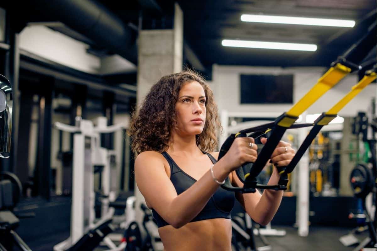 18 Best Back Exercises & Workout for Muscle Gain with PDF TRX row exercise for the back muscles